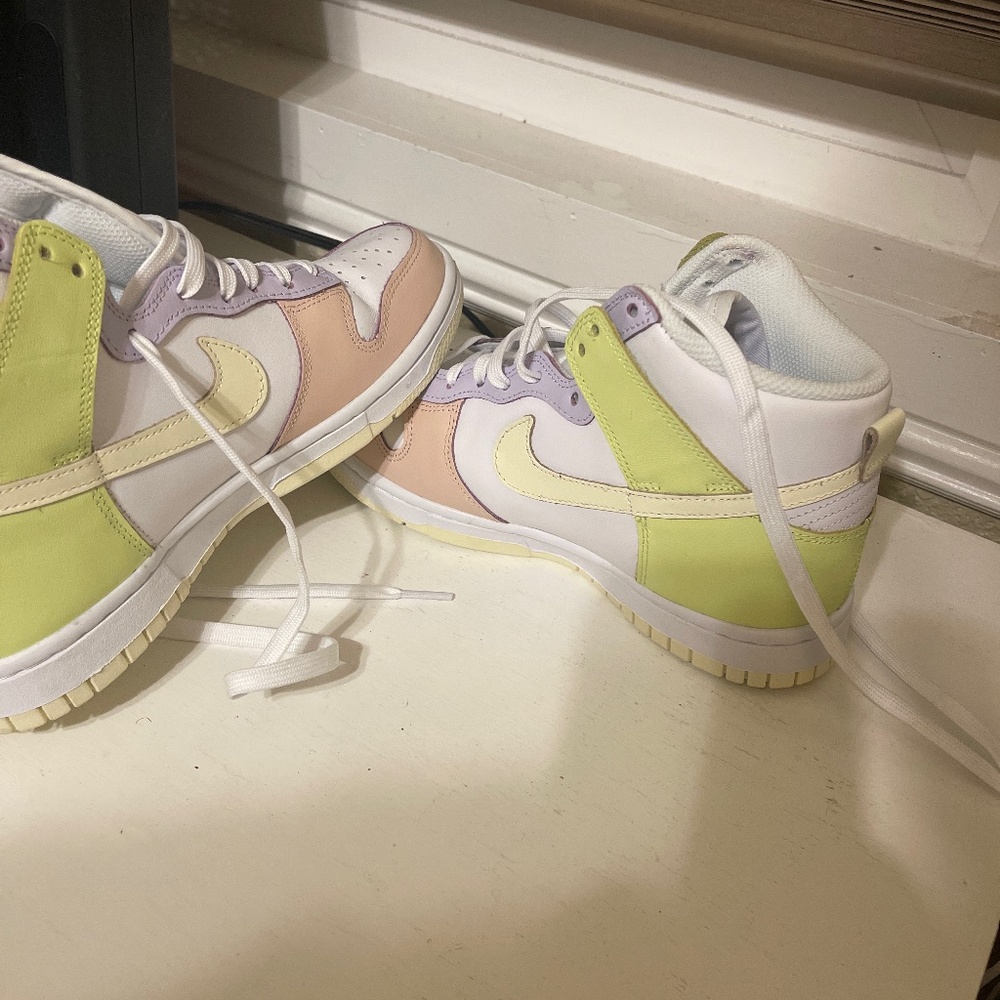 Women’s Nike High Dunk